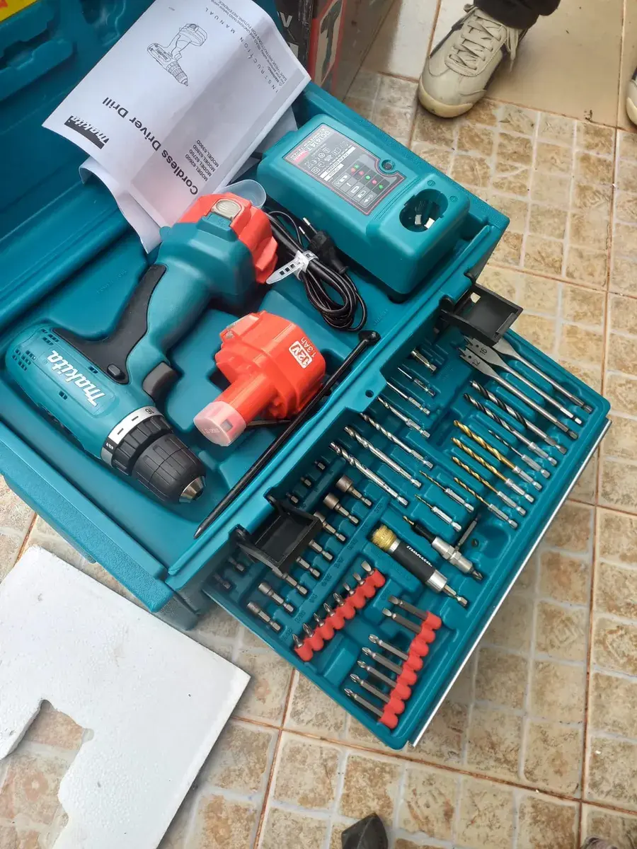 Cordless drill