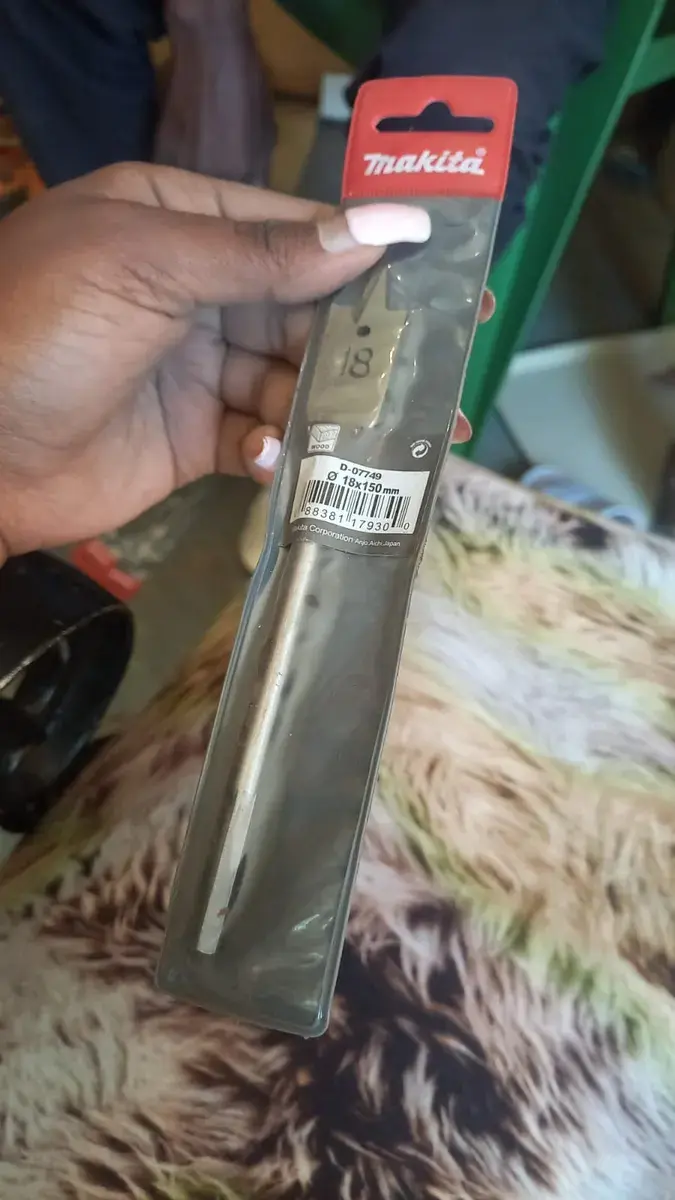 Makita 18 mm flat bits